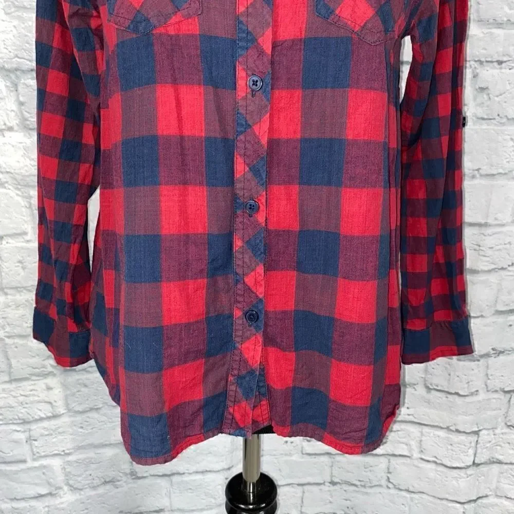 Passport 100% cotton plaid button down Longsleeve top red/navy blue sz Med women